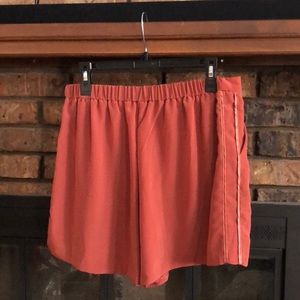 Gibson Latimer high waisted shorts